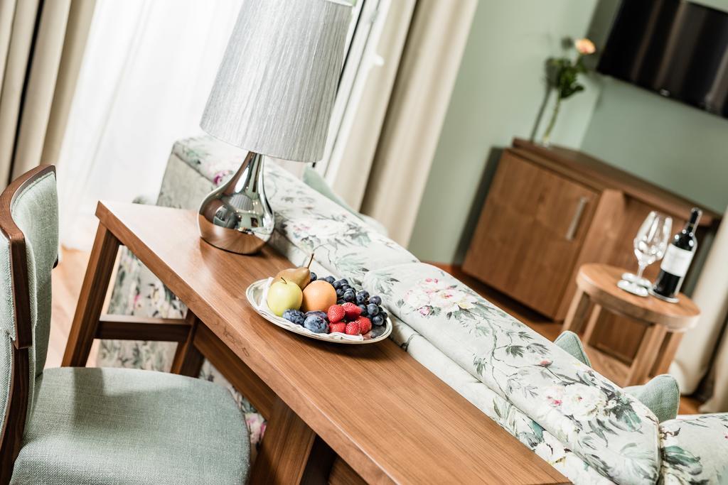 Hotel Palma Мерано Экстерьер фото