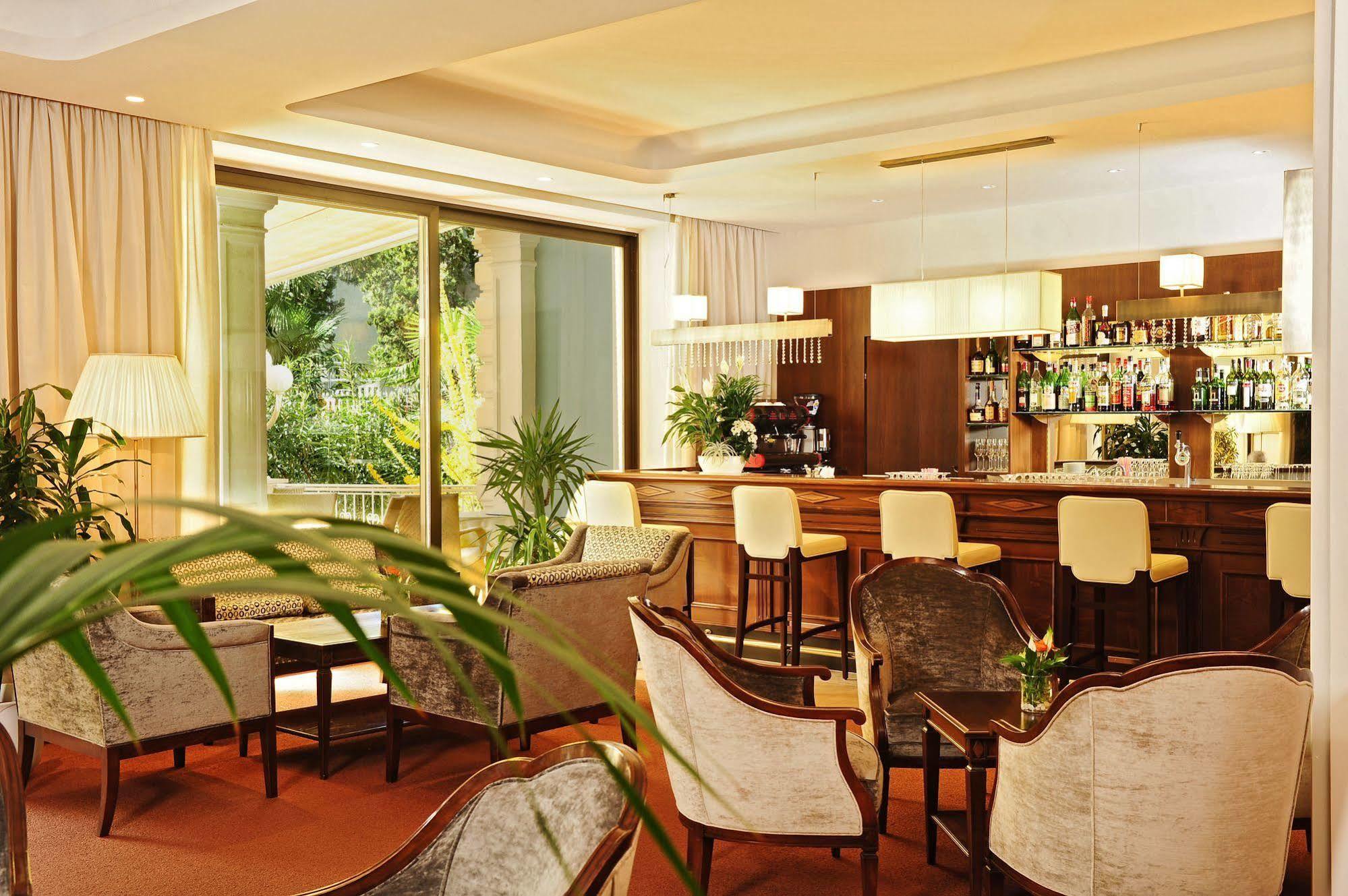 Hotel Palma Мерано Экстерьер фото