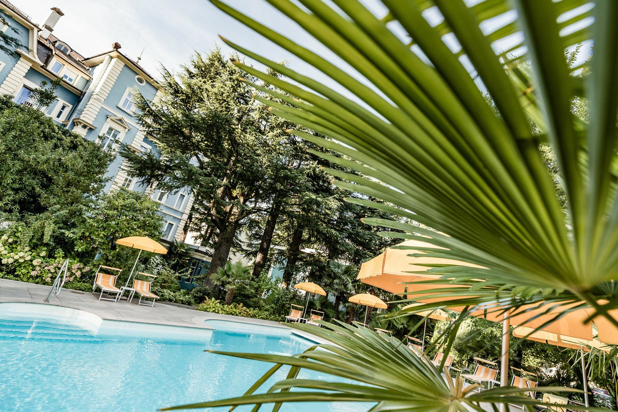 Hotel Palma Мерано Экстерьер фото